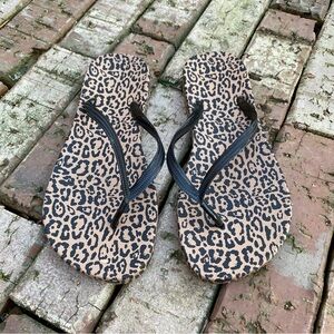 Leopard Print Flip Flops with Black Straps Size 5-6